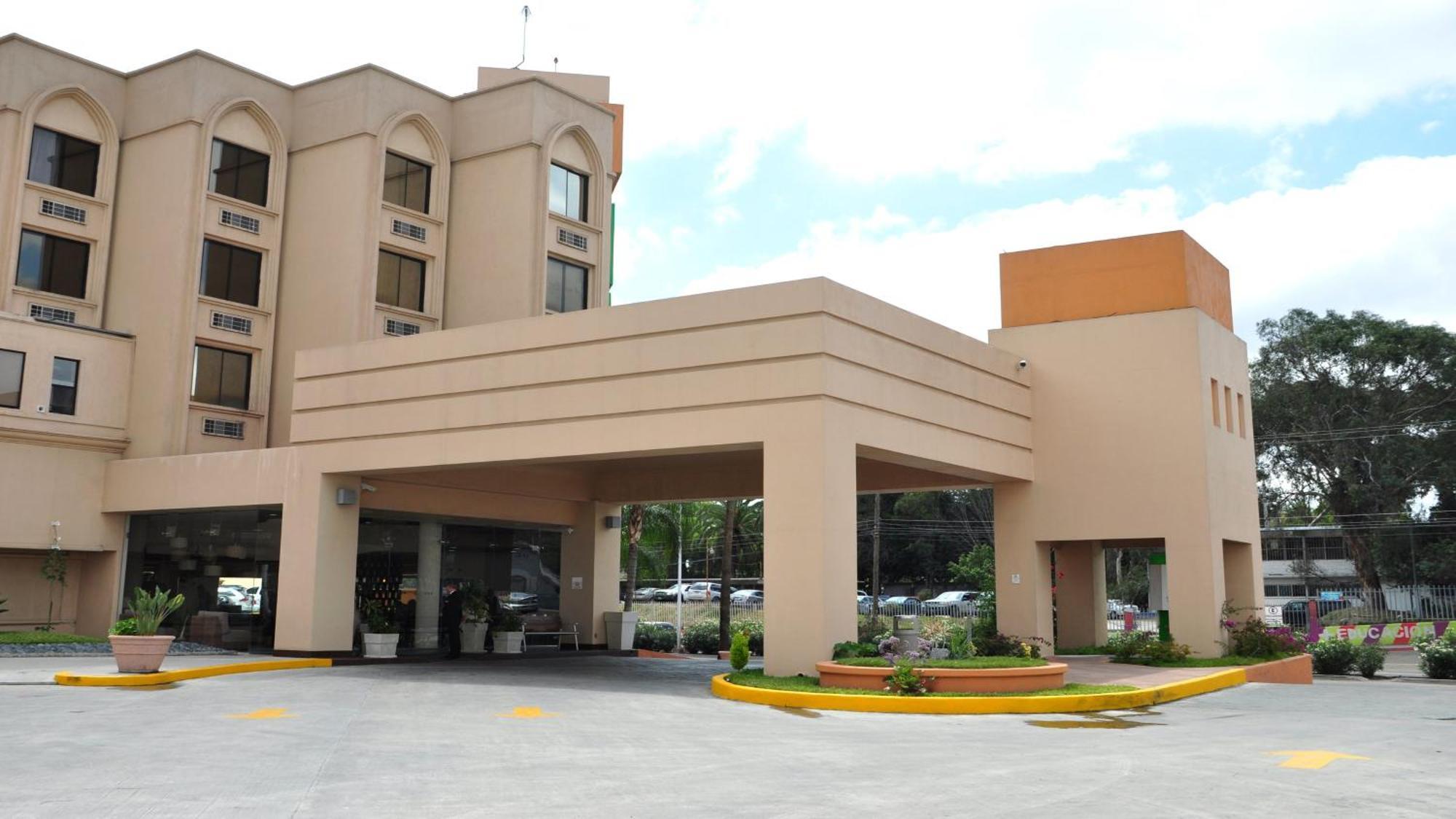 Holiday Inn Tijuana Zona Rio By Ihg Exterior photo